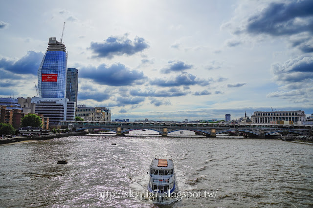 2017英國10日行之DAY8-10➔The British Library、Tower Bridge、Tate Modern、The British