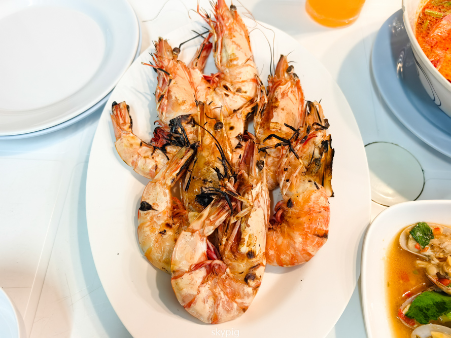 【華欣】CICADA夜市、นำชัย เกี๊ยวปลา หัวหิน魚丸米粉湯、Jek Piek Seafood Restaurant(正盛陶鍋)、Fah Muey Restaurant海鮮餐廳