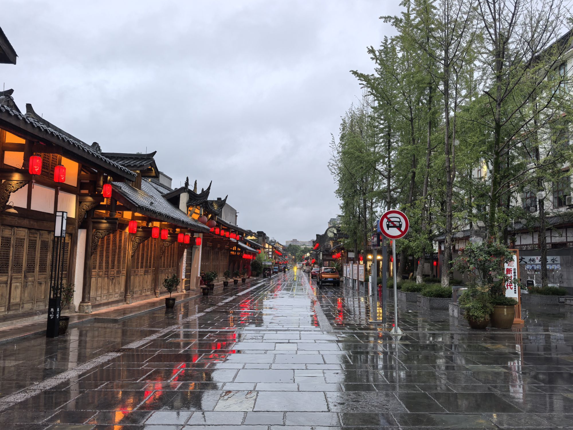 四川旅遊5A景區,樂山大佛、峨眉山、海螺溝、碧峰峽、天台山 四川旅遊5A景區,樂山大佛、峨眉山、海螺溝、碧峰峽、天台山