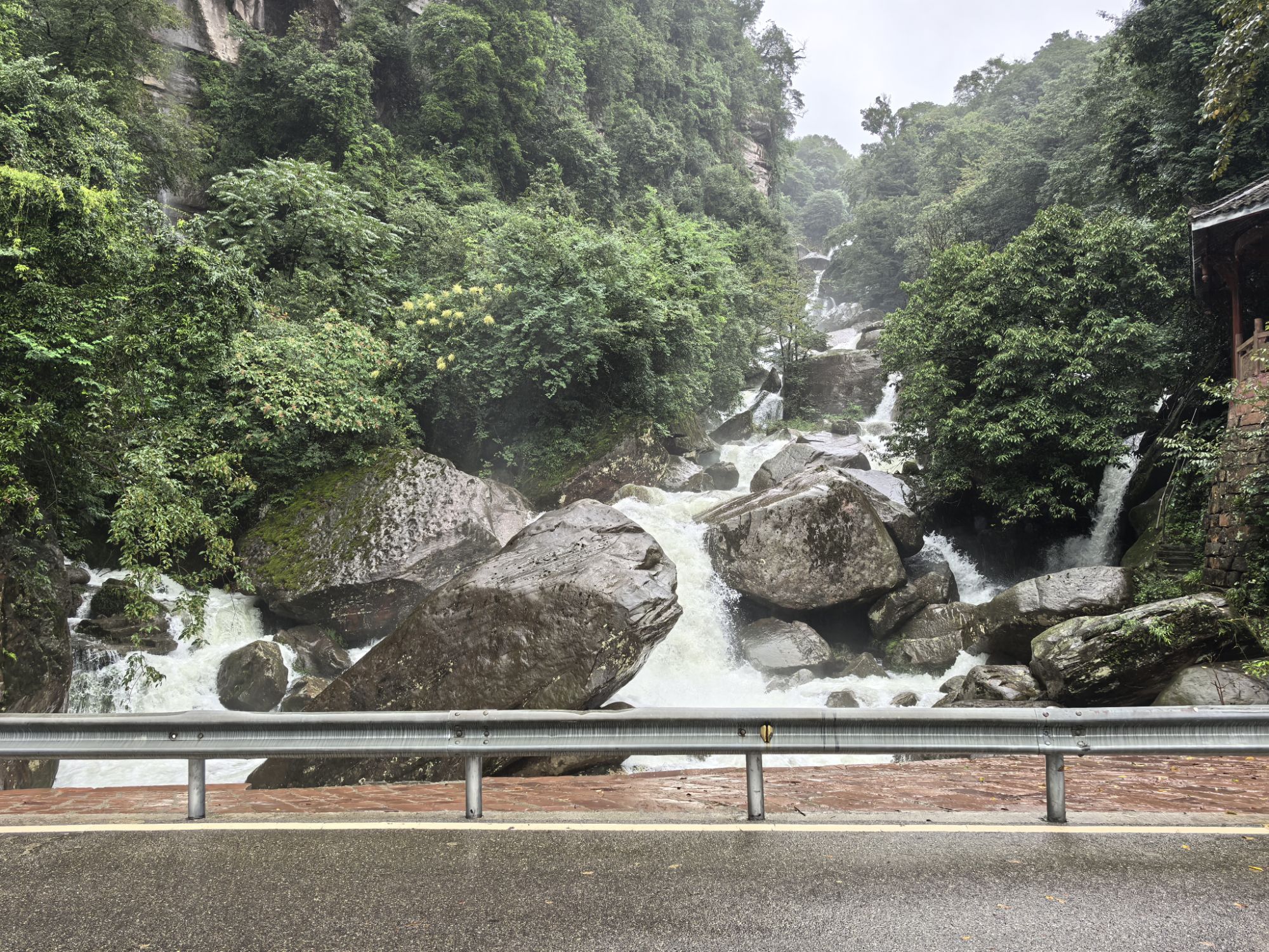 四川旅遊5A景區,樂山大佛、峨眉山、海螺溝、碧峰峽、天台山 四川旅遊5A景區,樂山大佛、峨眉山、海螺溝、碧峰峽、天台山
