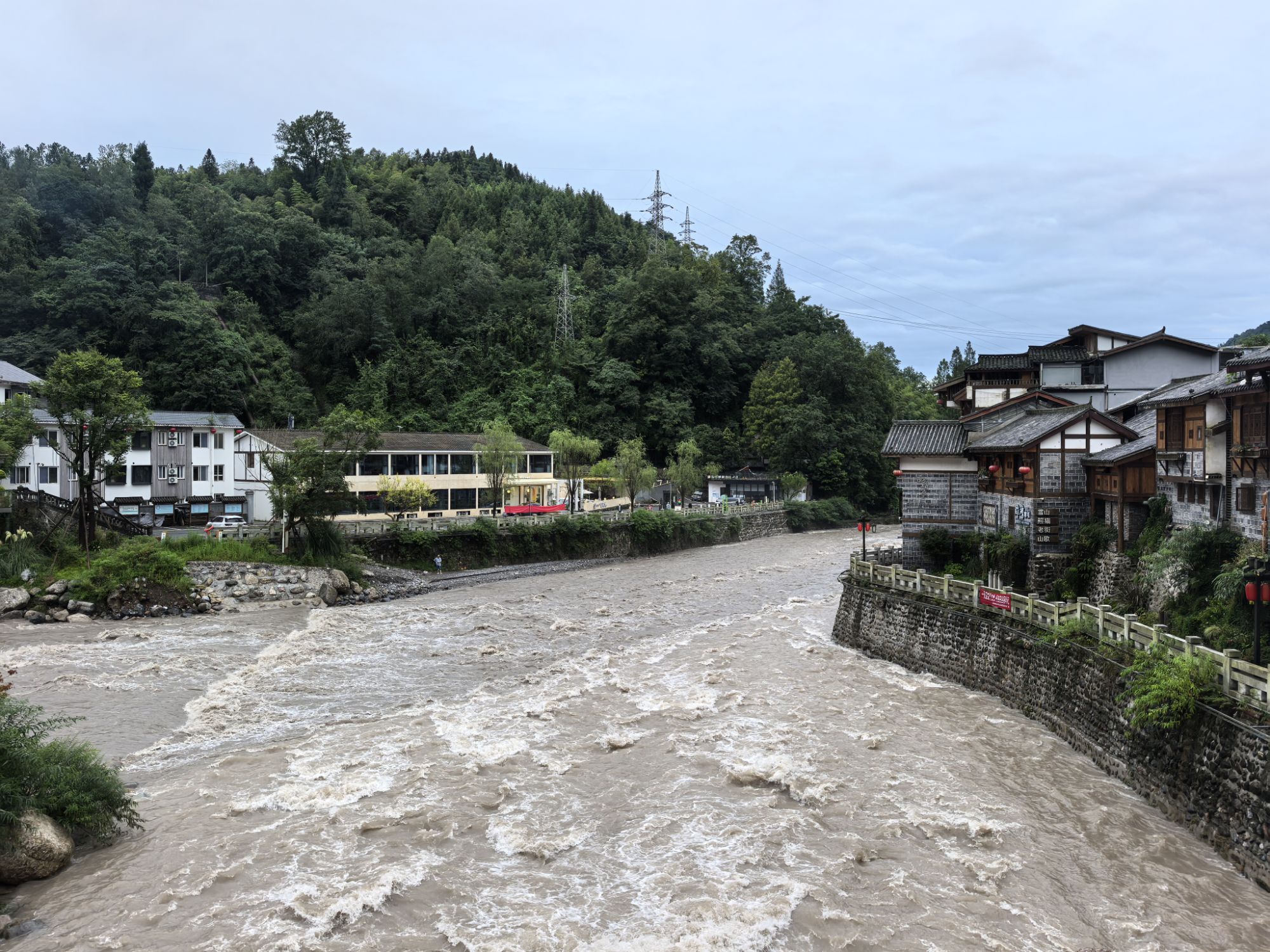四川旅遊5A景區,樂山大佛、峨眉山、海螺溝、碧峰峽、天台山 四川旅遊5A景區,樂山大佛、峨眉山、海螺溝、碧峰峽、天台山