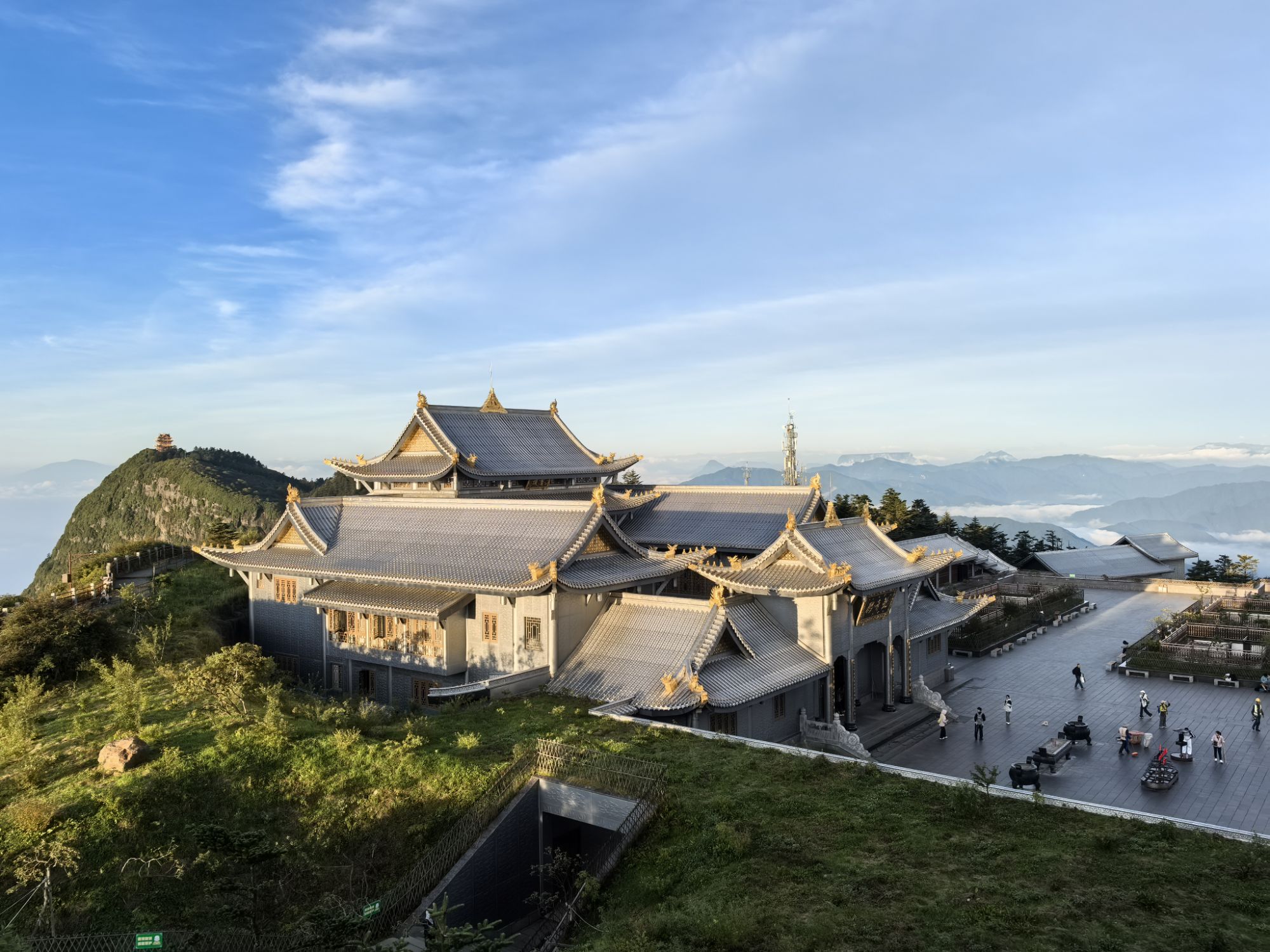 四川旅遊5A景區,樂山大佛、峨眉山、海螺溝、碧峰峽、天台山 四川旅遊5A景區,樂山大佛、峨眉山、海螺溝、碧峰峽、天台山