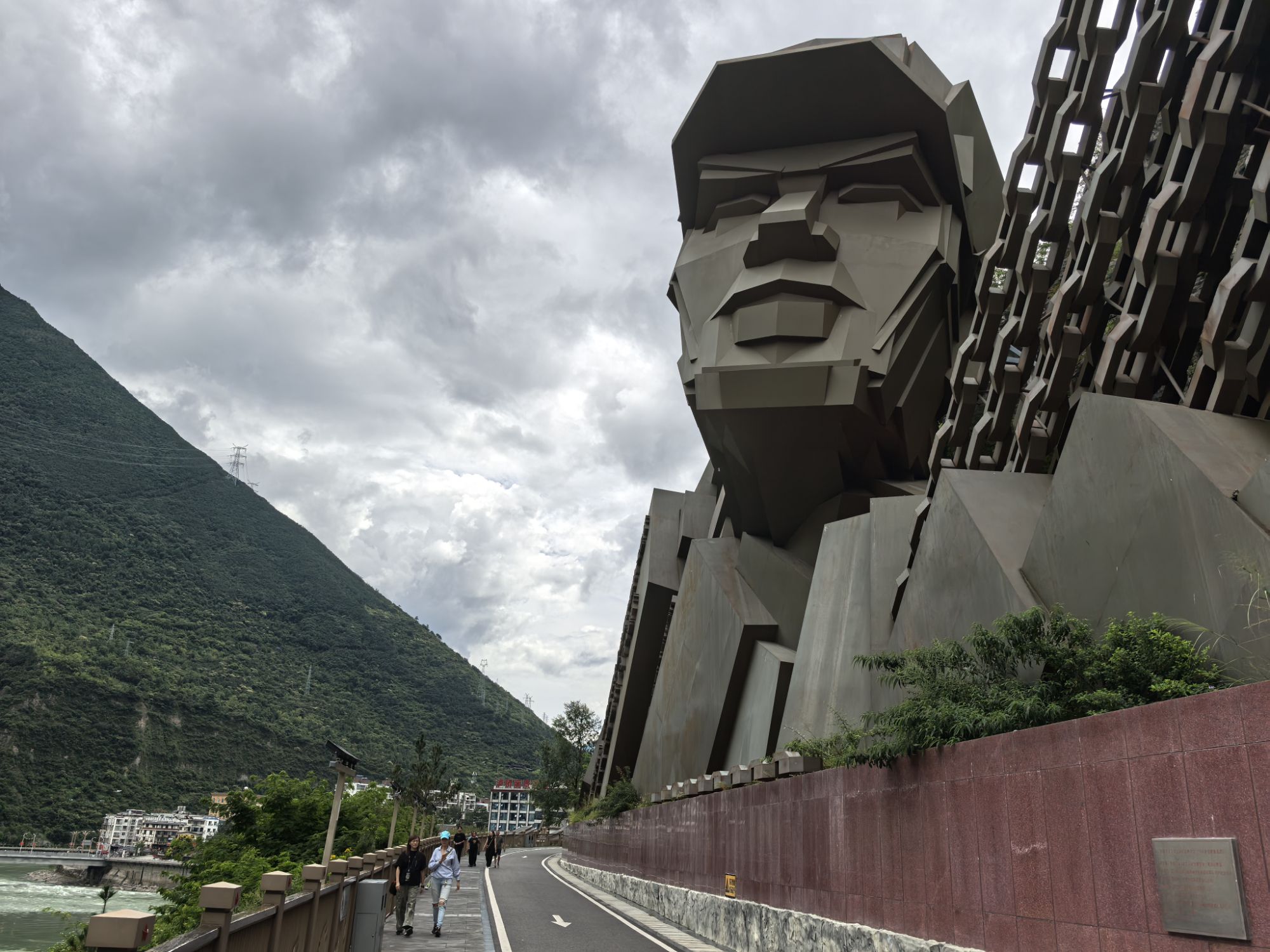 四川旅遊5A景區,樂山大佛、峨眉山、海螺溝、碧峰峽、天台山 四川旅遊5A景區,樂山大佛、峨眉山、海螺溝、碧峰峽、天台山