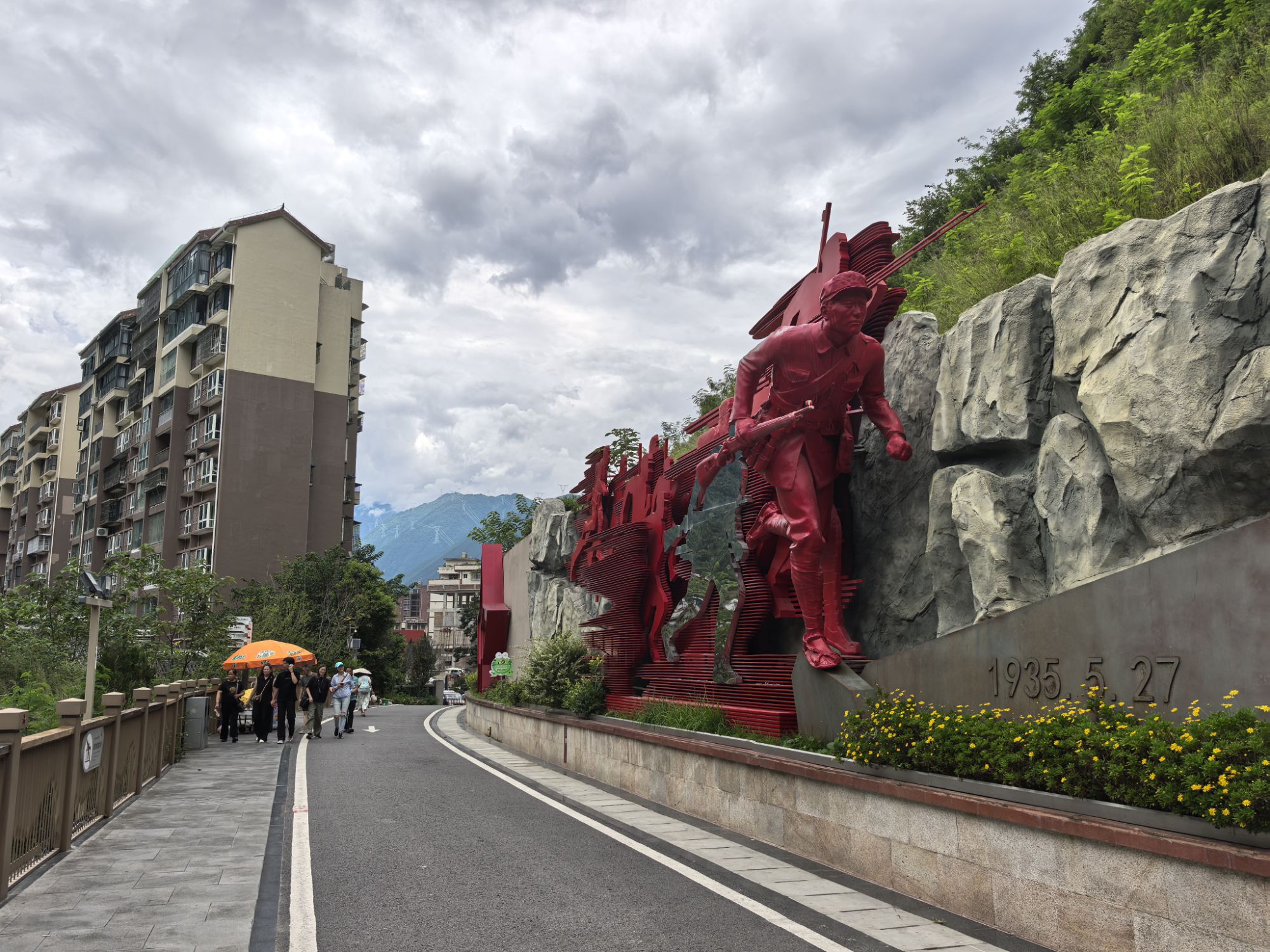 四川旅遊5A景區,樂山大佛、峨眉山、海螺溝、碧峰峽、天台山 四川旅遊5A景區,樂山大佛、峨眉山、海螺溝、碧峰峽、天台山