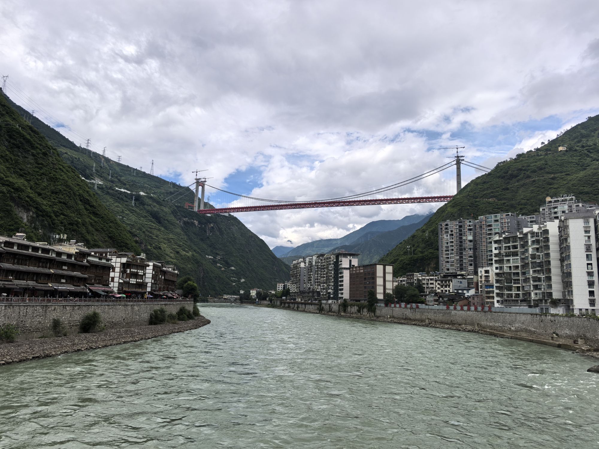 四川旅遊5A景區,樂山大佛、峨眉山、海螺溝、碧峰峽、天台山 四川旅遊5A景區,樂山大佛、峨眉山、海螺溝、碧峰峽、天台山
