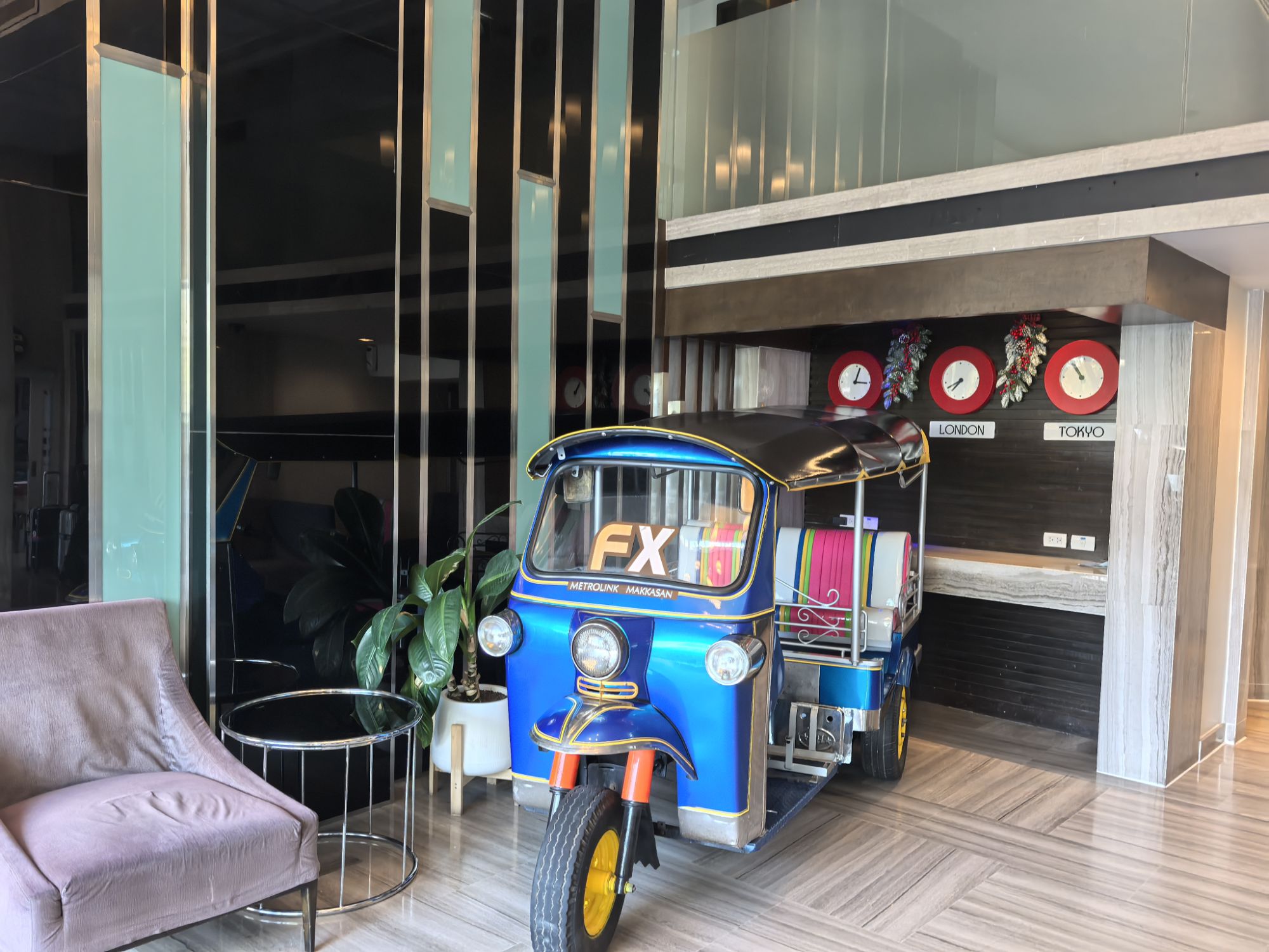 【泰國】【曼谷住宿】曼谷地鐵BTS飯店推薦,逛街超方便! 【泰國】【曼谷住宿】曼谷地鐵BTS飯店推薦,逛街超方便!