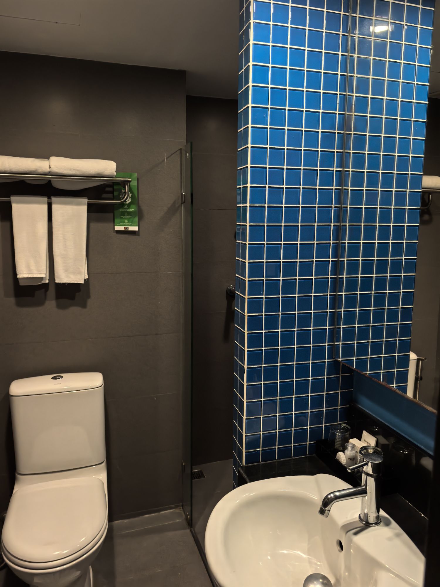 【泰國】【曼谷住宿】曼谷地鐵BTS飯店推薦,逛街超方便! 【泰國】【曼谷住宿】曼谷地鐵BTS飯店推薦,逛街超方便!