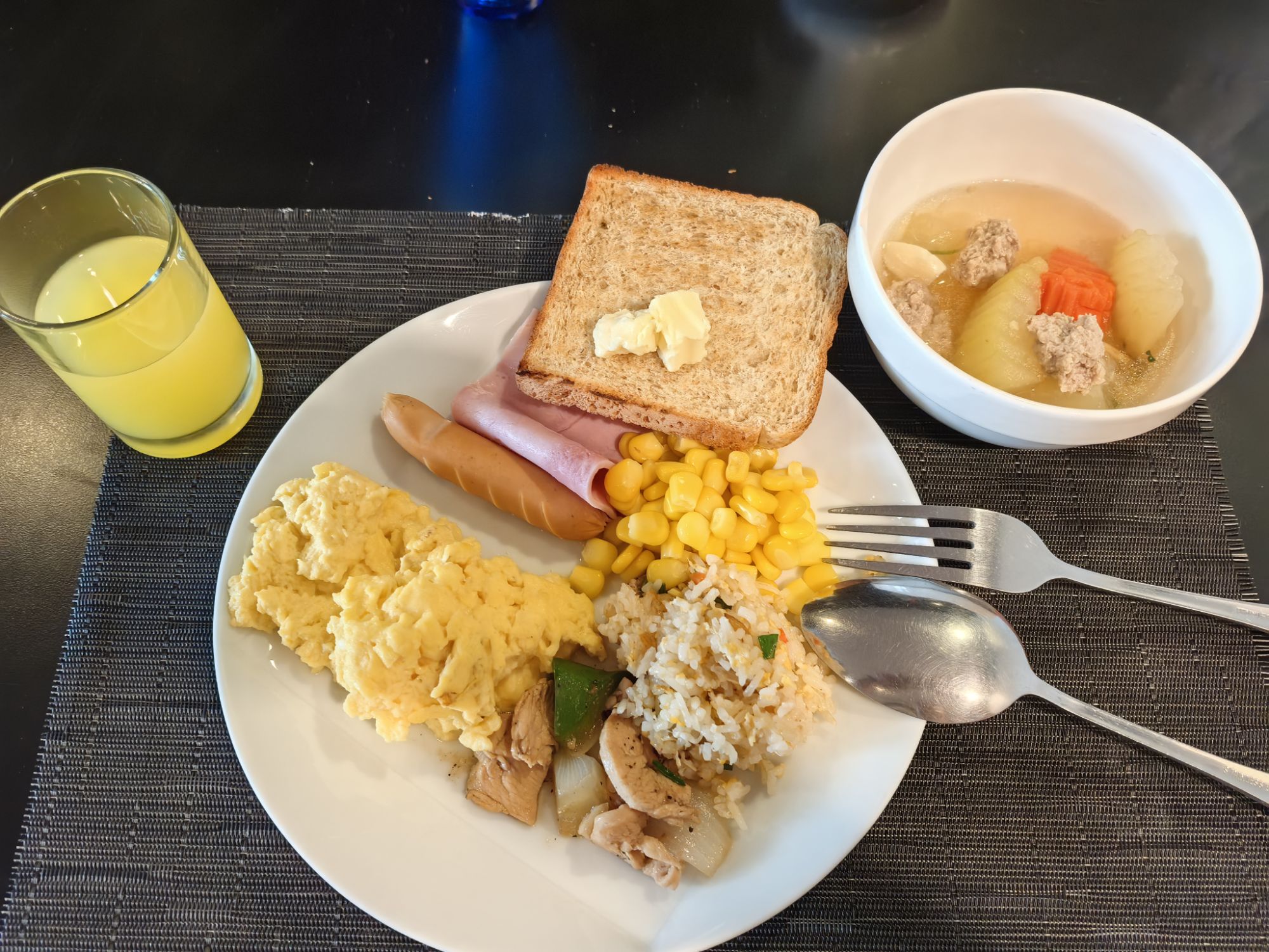 【泰國】【曼谷住宿】曼谷地鐵BTS飯店推薦,逛街超方便! 【泰國】【曼谷住宿】曼谷地鐵BTS飯店推薦,逛街超方便!