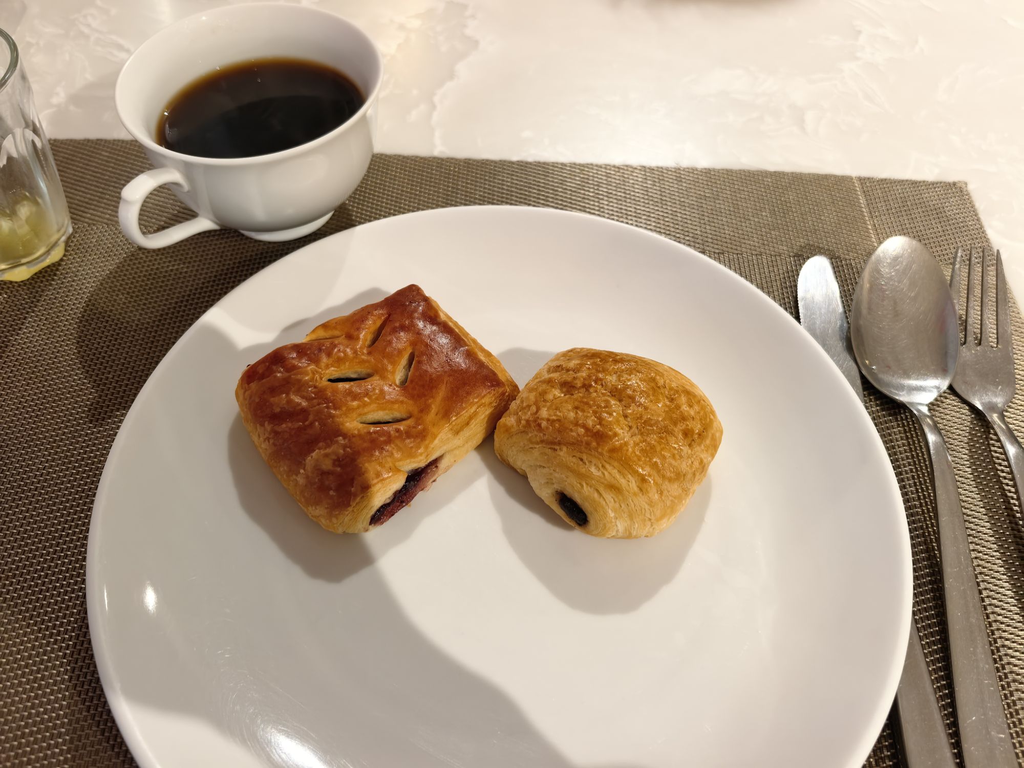 【泰國】【曼谷住宿】曼谷地鐵BTS飯店推薦,逛街超方便! 【泰國】【曼谷住宿】曼谷地鐵BTS飯店推薦,逛街超方便!