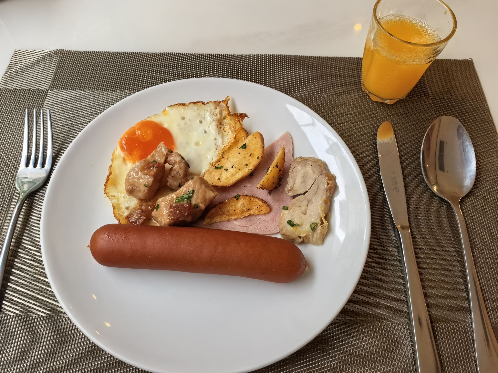 【泰國】【曼谷住宿】曼谷地鐵BTS飯店推薦,逛街超方便! 【泰國】【曼谷住宿】曼谷地鐵BTS飯店推薦,逛街超方便!