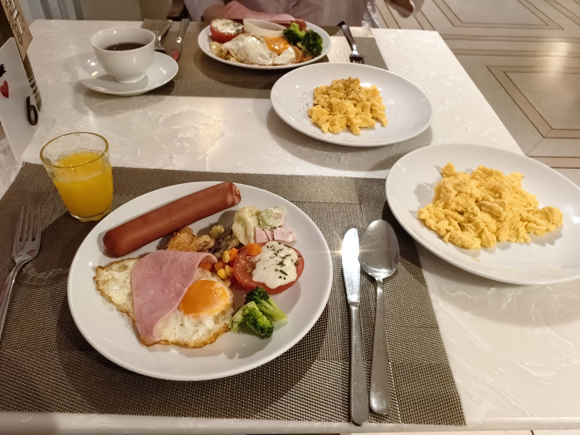 【泰國】【曼谷住宿】曼谷地鐵BTS飯店推薦,逛街超方便! 【泰國】【曼谷住宿】曼谷地鐵BTS飯店推薦,逛街超方便!